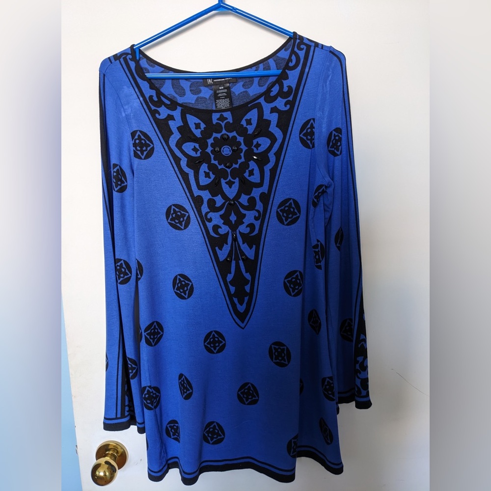 INC international concepts blue top size medium